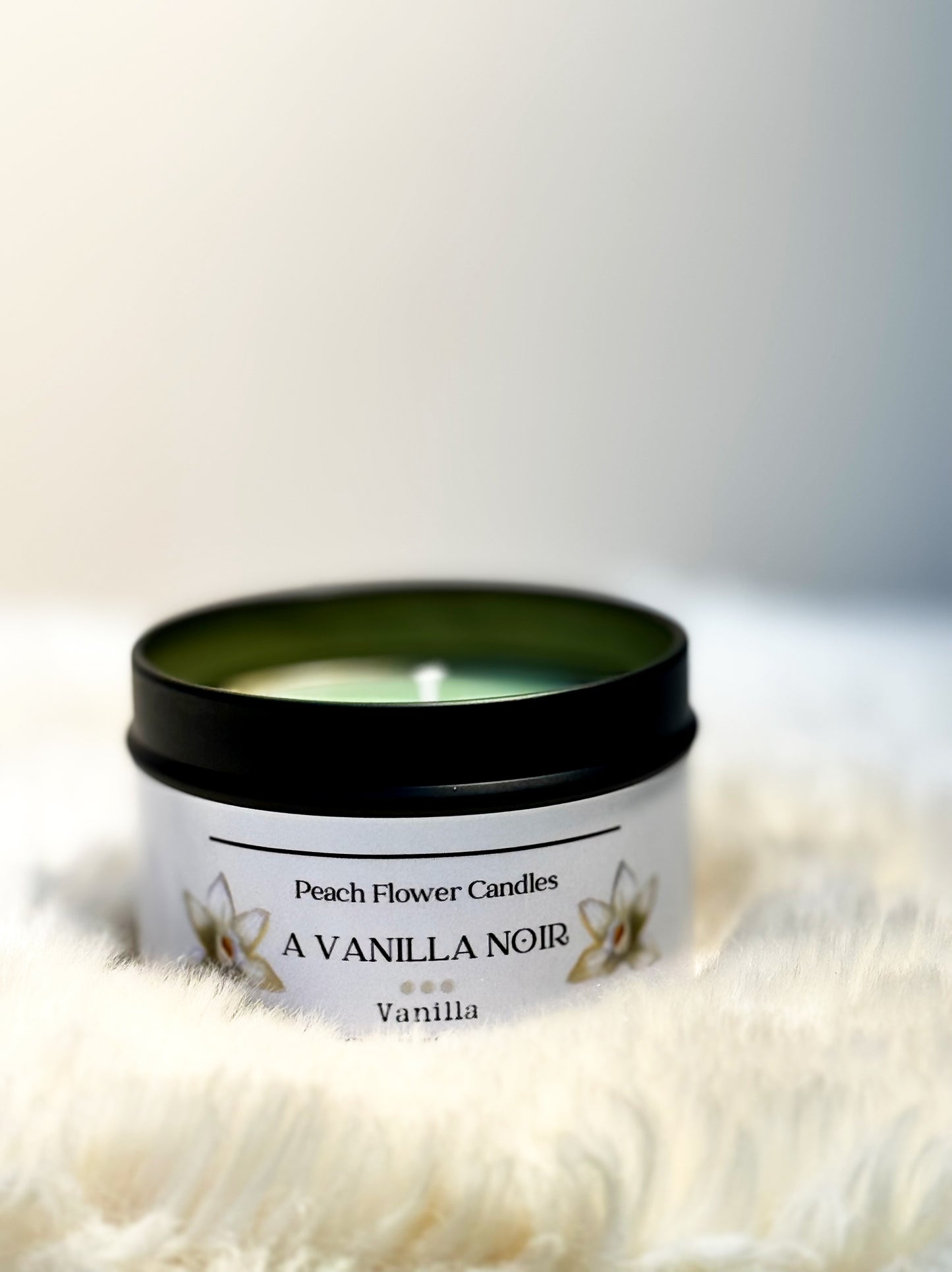 A Vanilla Noir - Scented Candle