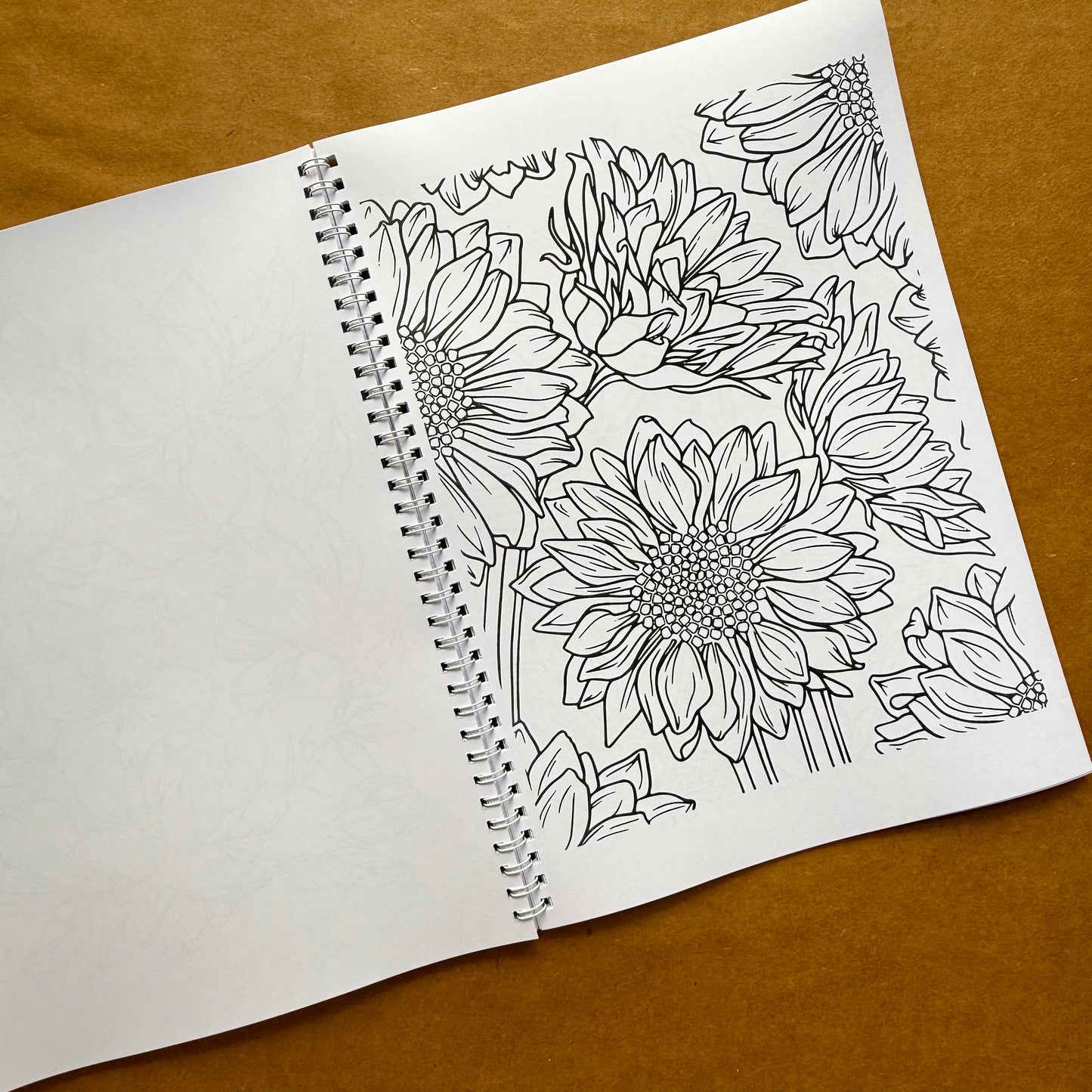 Adult Coloring Book: Floral Version 2 in 1